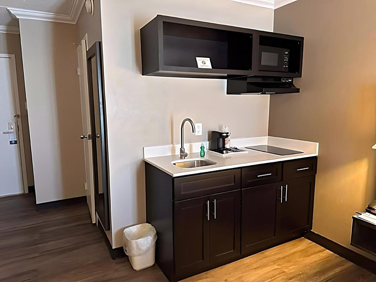 Suburban Studios Syracuse Fairgrounds Экстерьер фото